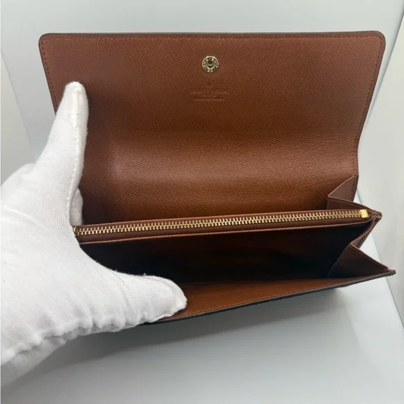 Louis Vuitton Vintage Brown Monogram Sarah Bifold Long Wallet - Picture 8 of 13